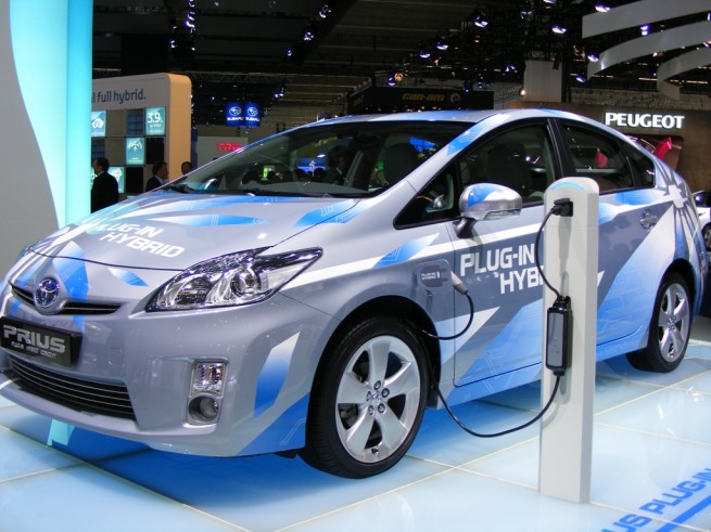 Toyota Prius Plug-In Hybrid Concept (sursa - 0-100.ro)