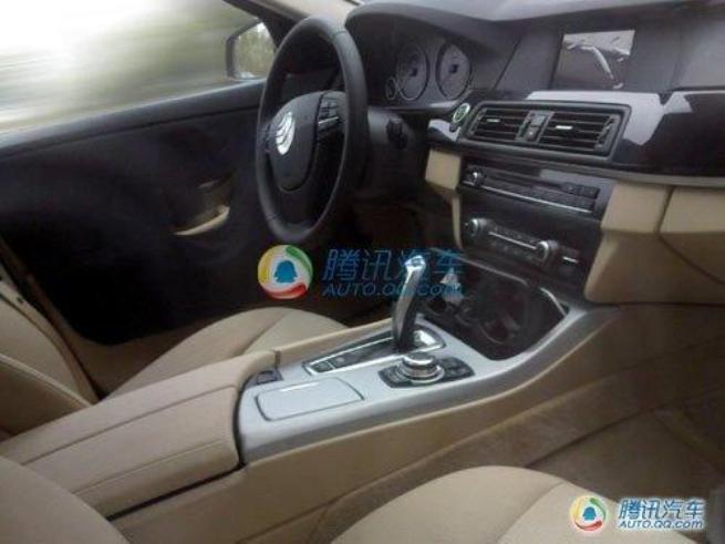 Interior BMW Seria 5 2010 (sursa - bimmerpost) Interior BMW Seria 5 2010 (sursa - bimmerpost)