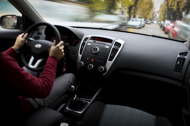Kia Cee'd facelift 2010 (sursa - 0-100.ro)