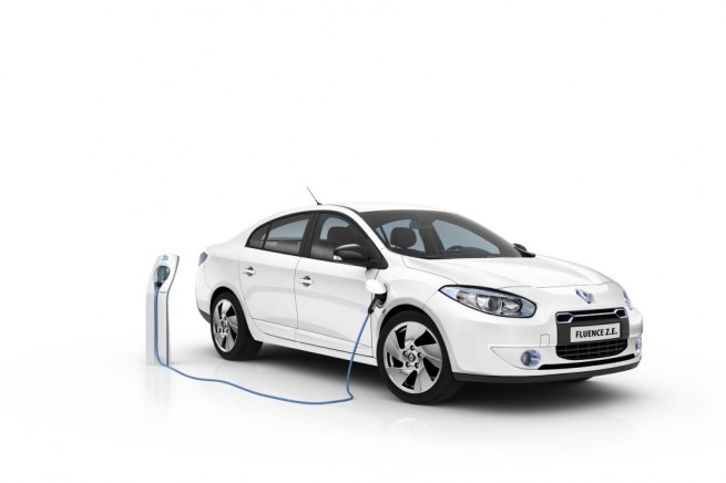Renault Fluence Z.E. (sursa - Renault) Renault Fluence Z.E. (sursa - Renault)